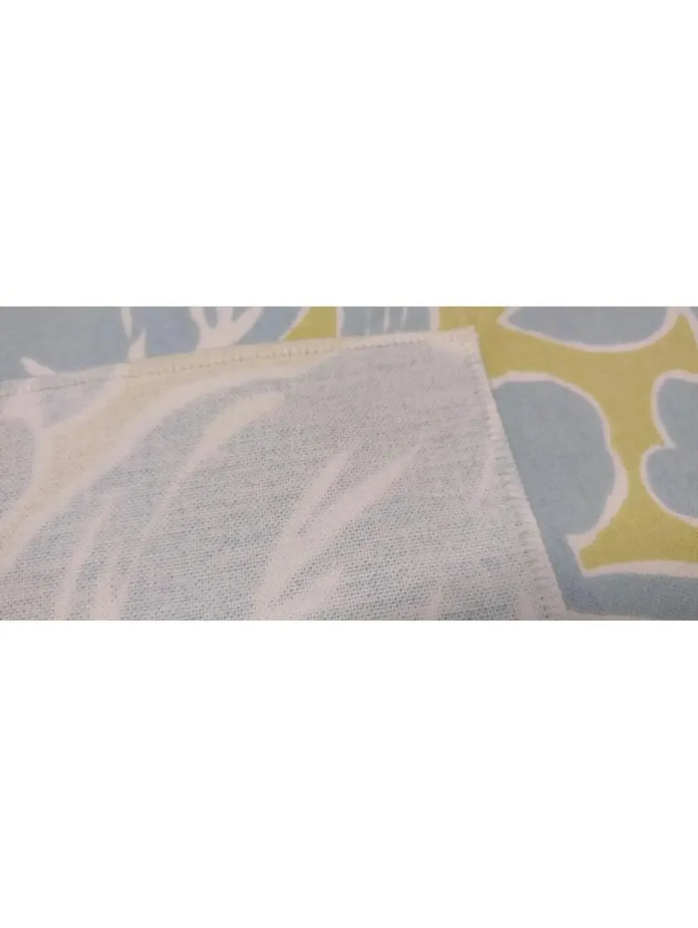 Pindler 100% Cotton Chartreuse Pop Art Blue Designer Fabric Sampler 23.5 x 24 in